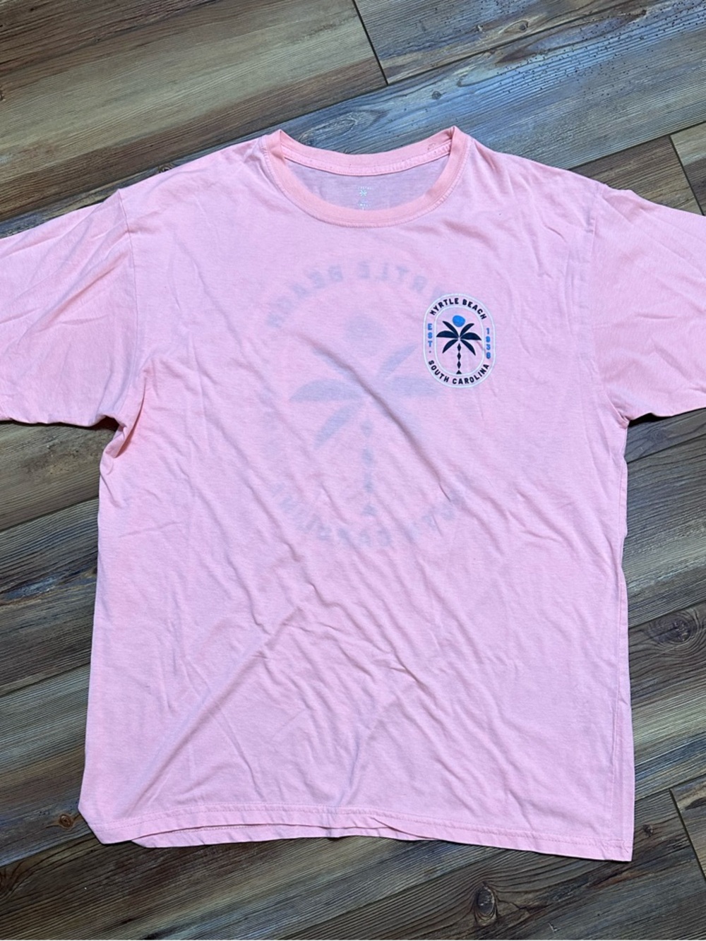 Men's Short-Sleeve Pink Crewneck Tee with Palm Emblem
